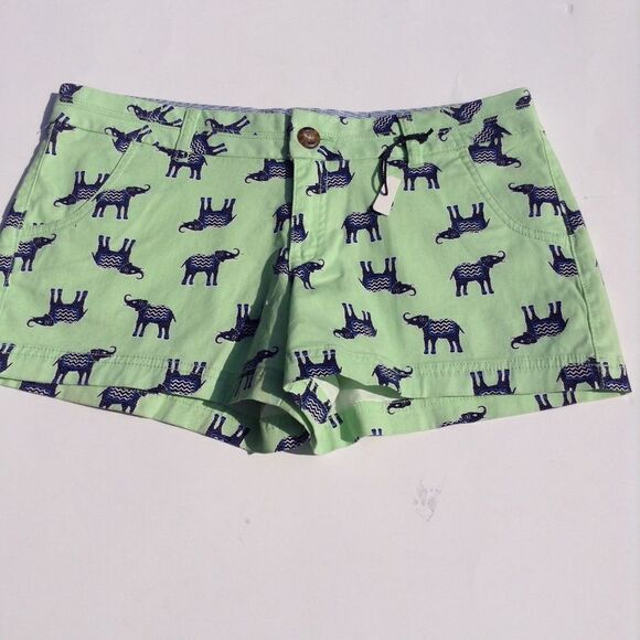 Red Camel Elephant Print Shorts - Picture 2 of 4